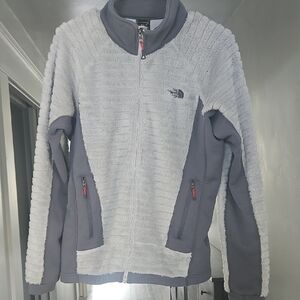 The North Face Fleece Ski Jacket in Gray and White